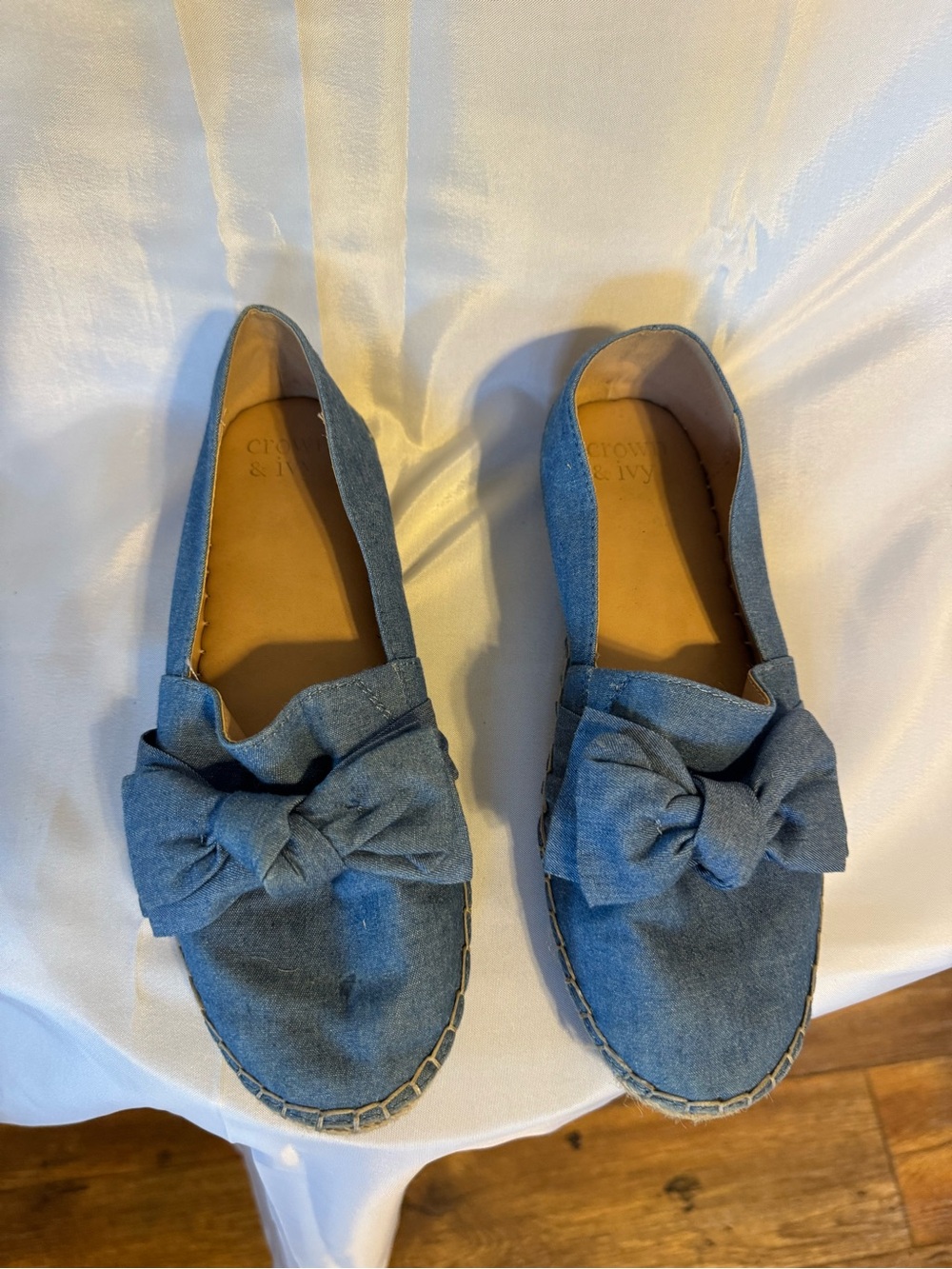 Crown and Ivy Shoes